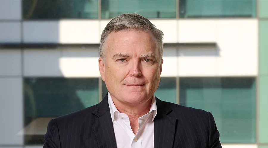  Mark Lyons